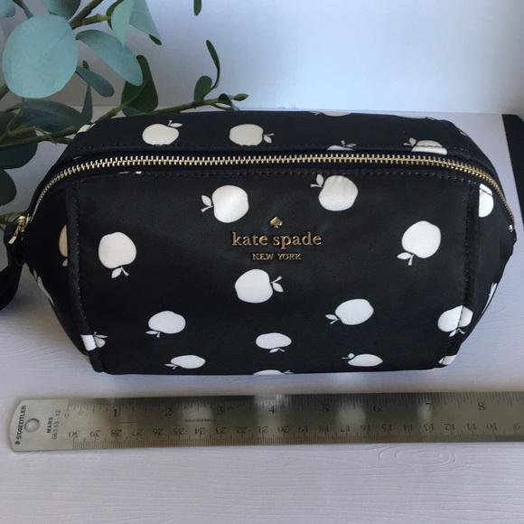 Kate Spade Chelsea The Little Better Medium Cosmetic Case NWT - Picture 10 of 13